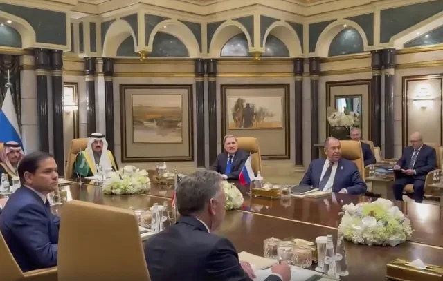 Ekspert: Rosja w Rijadzie osiągnęła to, co zamierzała. Amerykanie nie osiągnęli nic