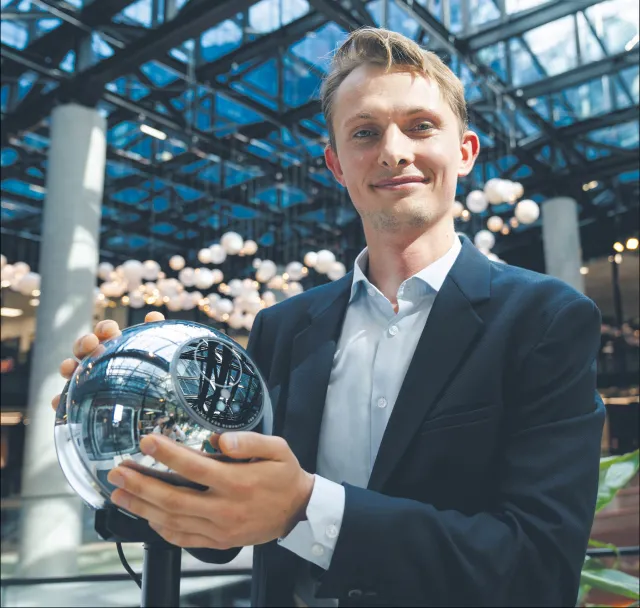 Tęczówka za kryptowalutę. Projekt Worldcoin startuje w Polsce
