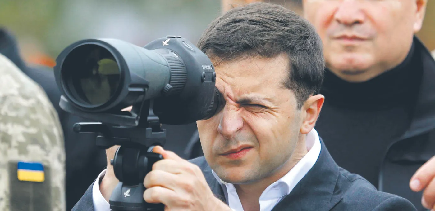 Ukraina: Zełenski na wojnie z Sądem Konstytucyjnym