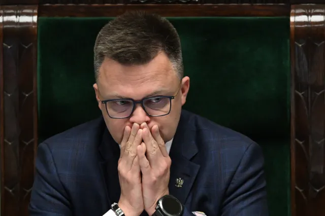 Hołownia tłumaczy się ze sformułowania „zamach stanu”. "Użyłem nie w znaczeniu prawnym, a politycznej diagnozy"
