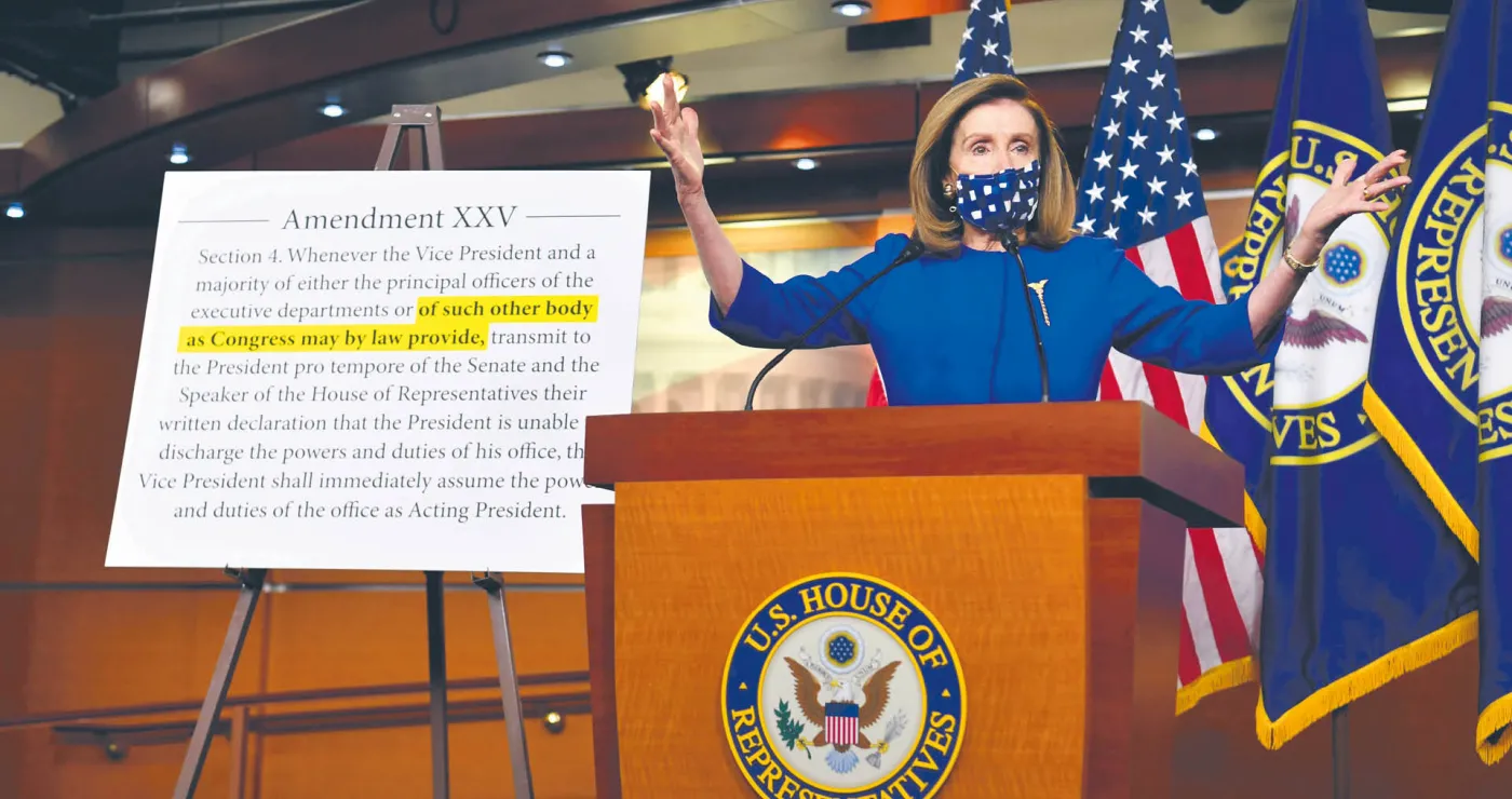Pelosi sugeruje, że może przejąć władzę w USA