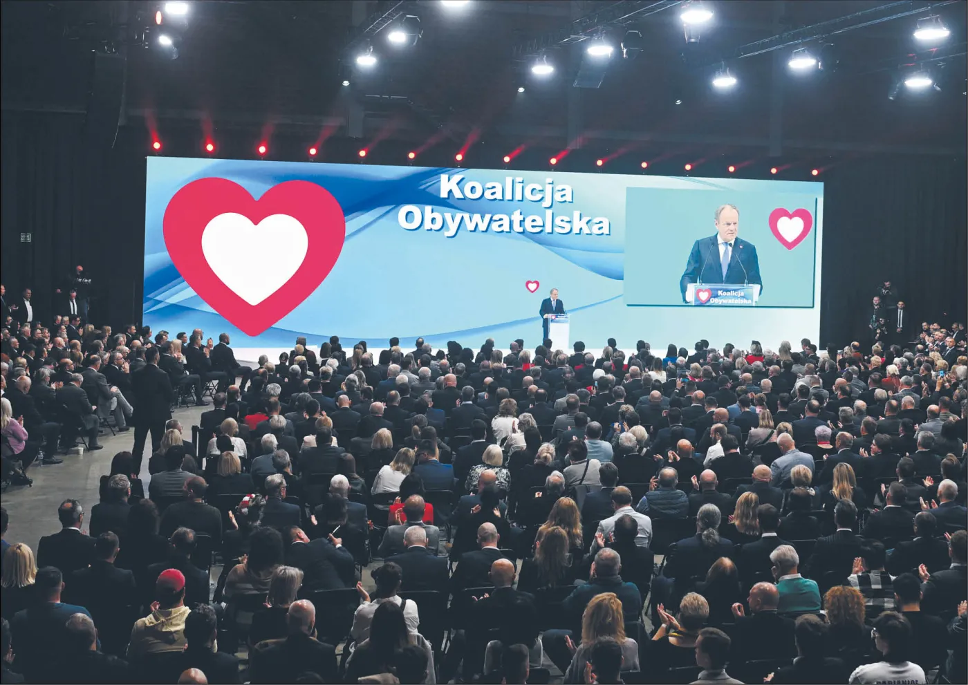 KO zaakcentowała konsolidację, PiS początek budowy programu