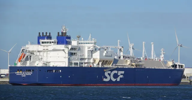 Wielkie zakupy przed gazową derusyfikacją. Bruksela podtrzymuje zakaz importu LNG