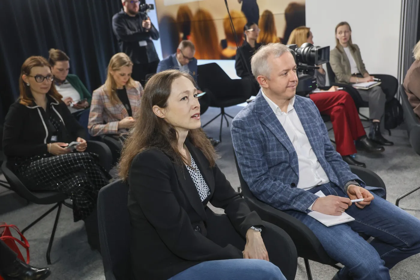 Równość płac: zgodność z dyrektywą i rozwój firmy z CRP DGP