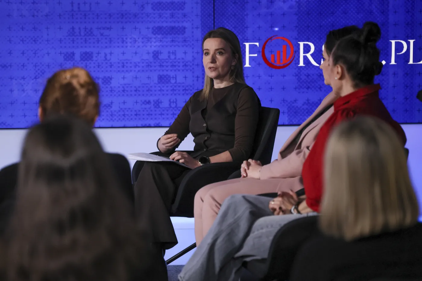 Równość płac: zgodność z dyrektywą i rozwój firmy z CRP DGP