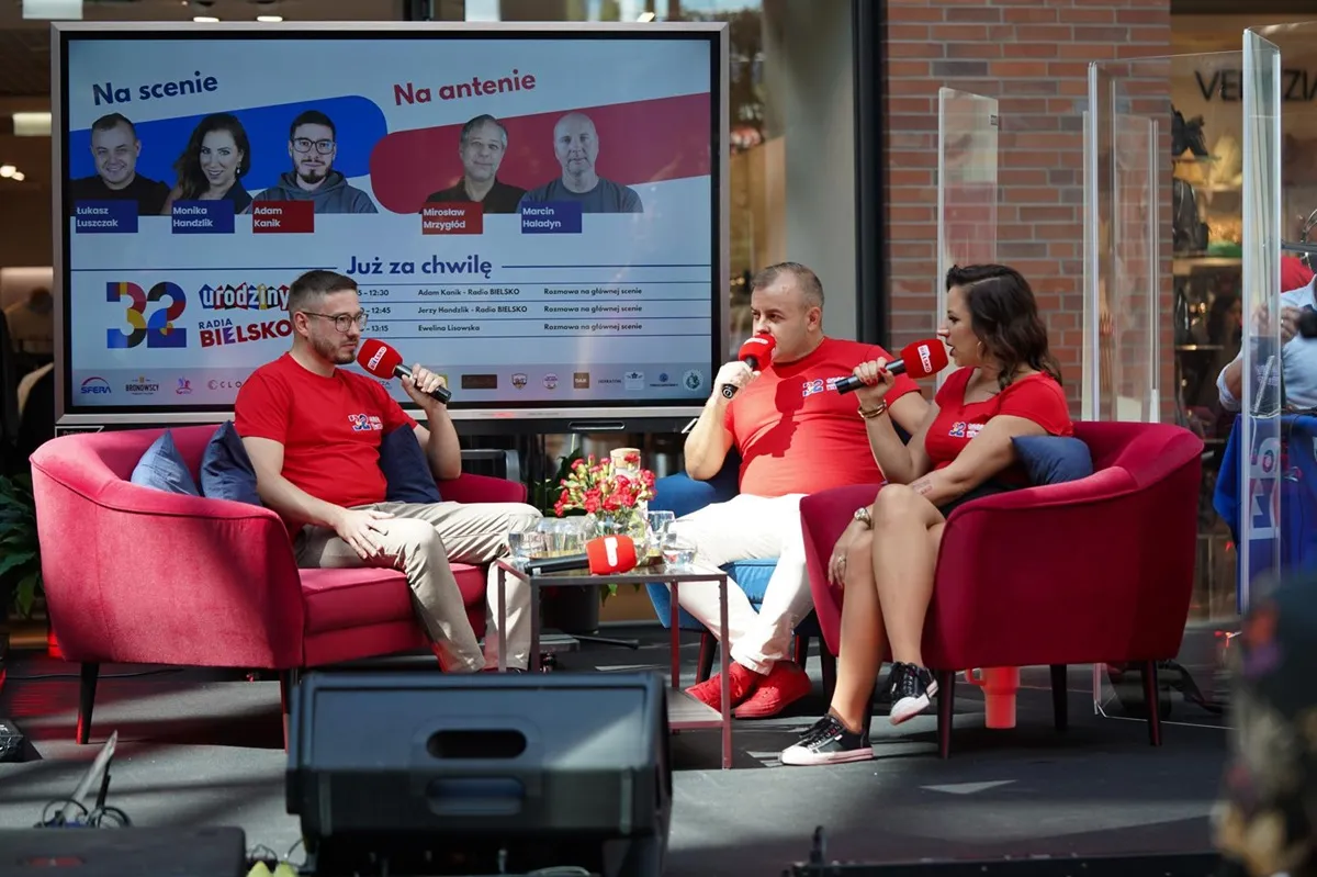 32 lata, miliony słuchaczy i jedna idea: być blisko ludzi