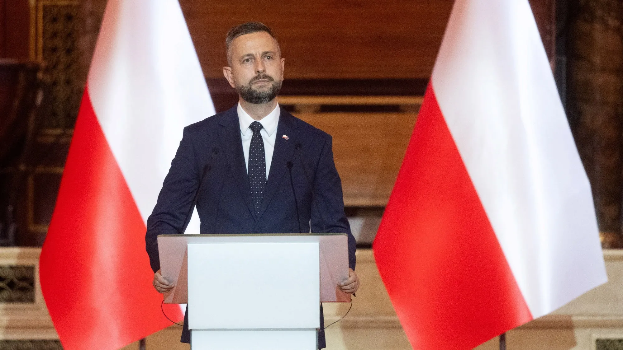 Rosyjskie drony spadły przy polskiej granicy. Szef MON skomentował