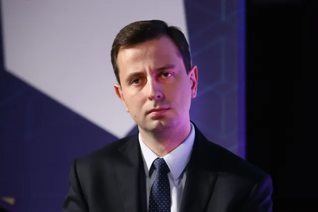 Kosiniak-Kamysz o nowych rozwiązaniach dla rodzin: Złotówka za złotówkę i świadczenie dla bezrobotnych rodziców