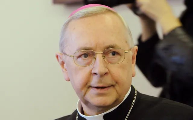 Arcybiskup Gądecki: Watykan odchodzi od nauczania Jana Pawła II