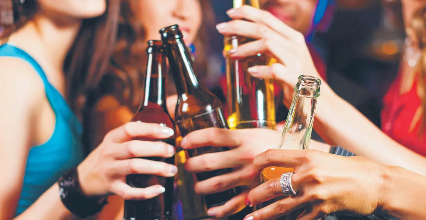 Do więzienia za picie alkoholu w ciąży? RPD ma propozycję