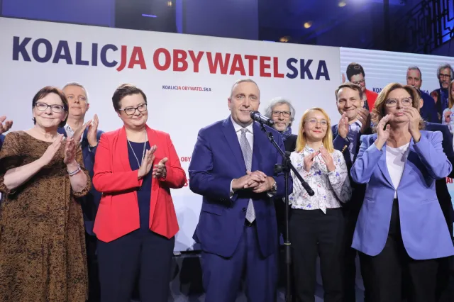 Schetyna: "To nie była równa walka." Jak KO komentuje wynik wyborów?