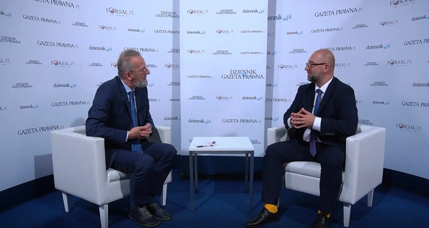 Janiszewski: Jesteśmy globalną wioską, nie odejdziemy od stylu latania