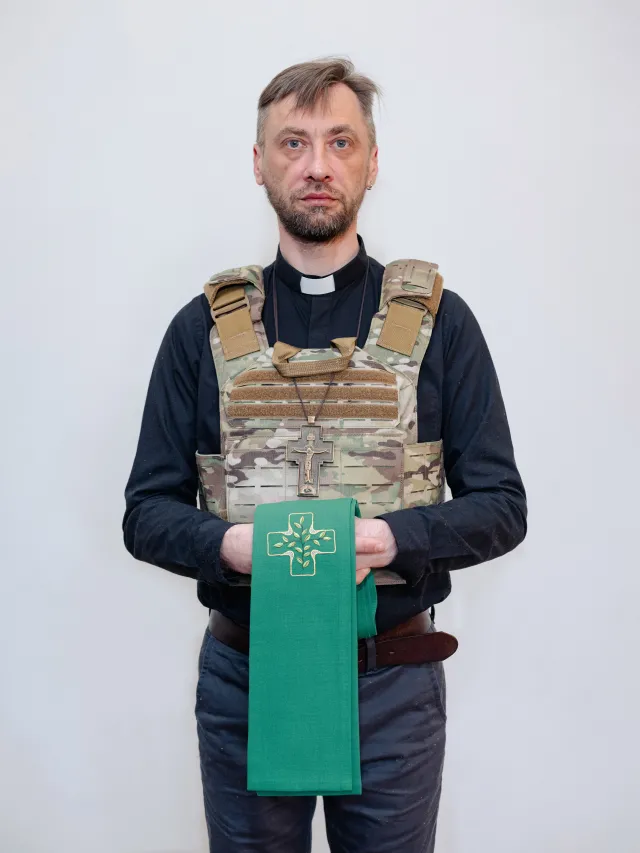 Wymodlić pokój z bronią w rękach [WYWIAD RIGAMONTI]
