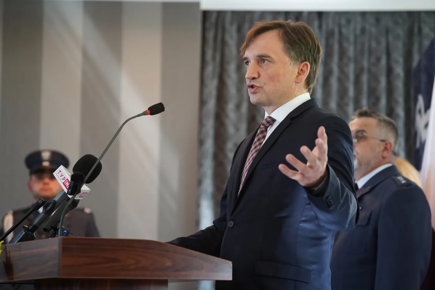 Ziobro: Śledczy ustalili tożsamość dwóch podejrzanych o zabójstwo na Nowym Świecie