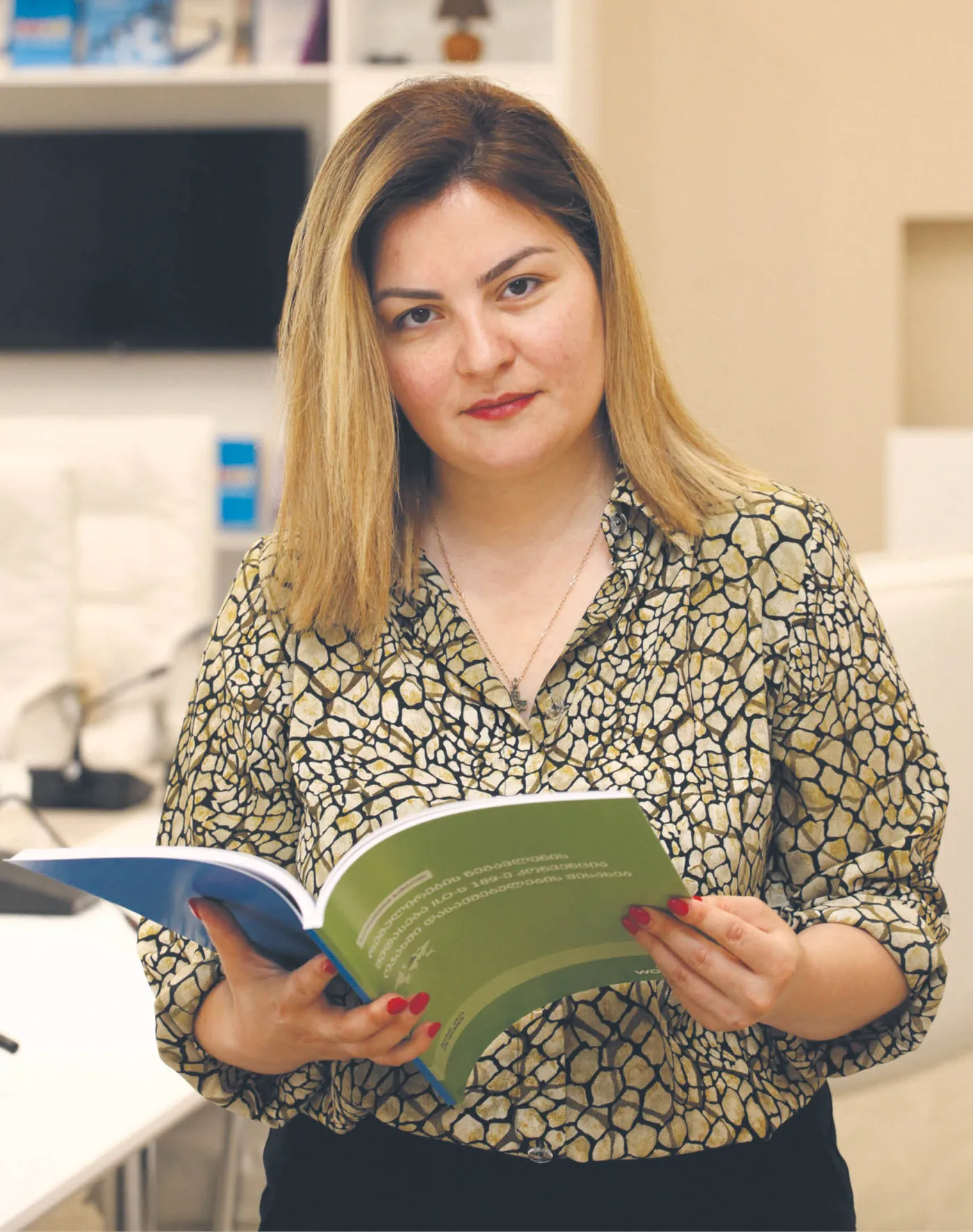 Ana Nacwliszwili, pos