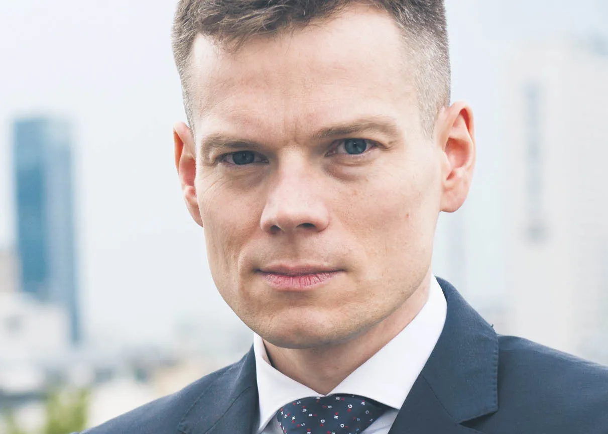 Szef KNF: Nie widzimy żadnych objawów wycofywania depozytów z banków