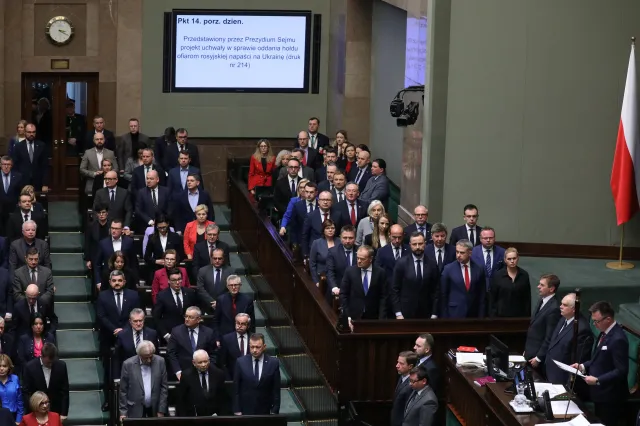 Projekt uchwały ws. TK. Sejm rozpoczął debatę