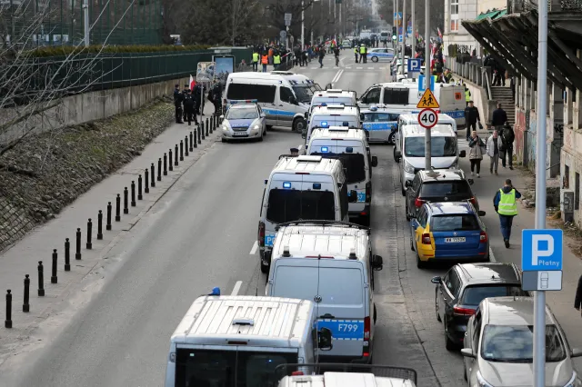 Dziś wielki protest rolników. 200 tys. osób ma ruszyć na Warszawę [UTRUDNIENIA]