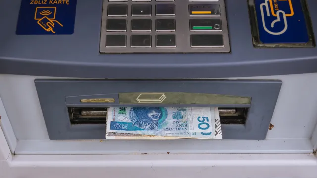 Wielkie problemy z gotówką. Dziś z bankomatu Euronet wypłaci się tylko 200 zł