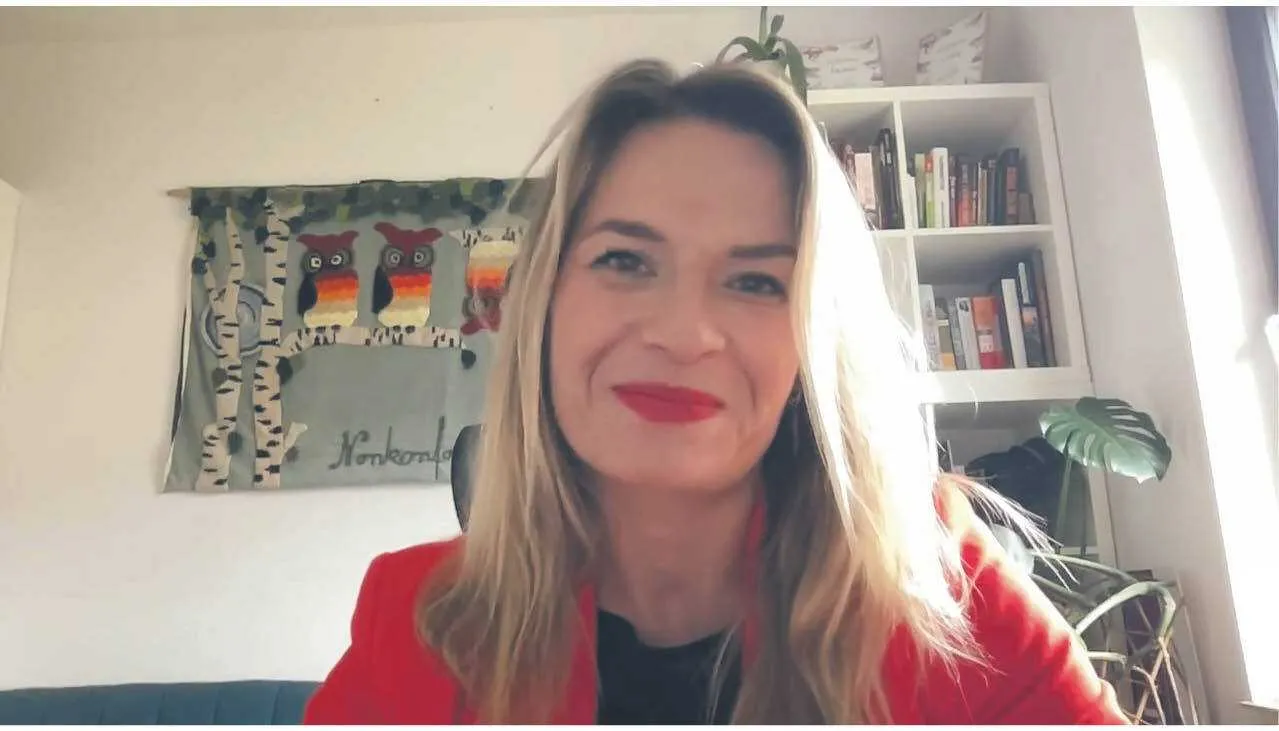 Lucy Szaszkiewicz, 1Strike.io