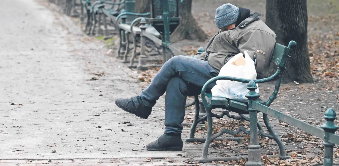 Bezdomność od kwietnia do grudnia