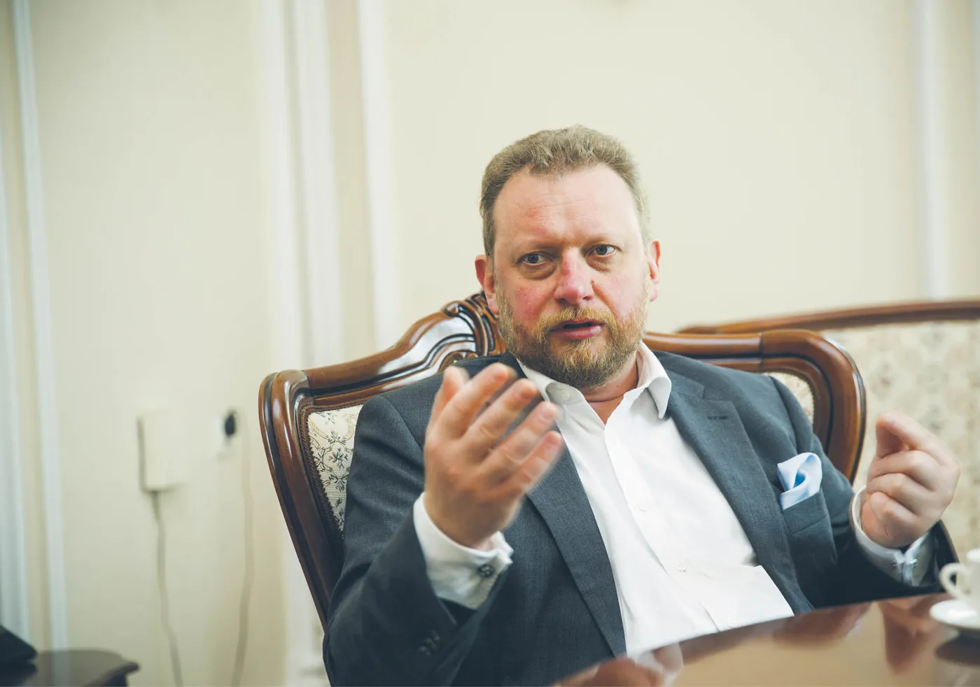 Zajmuję się koronawirusem, a nie dymisją