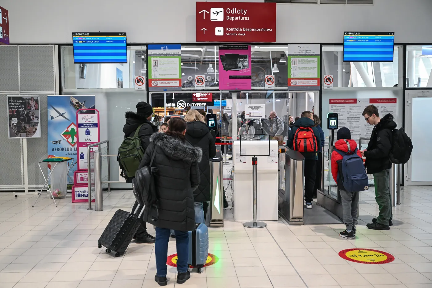 Nocny atak na Kijów. Polska zamknęła ruch lotniczy na dwóch lotniskach