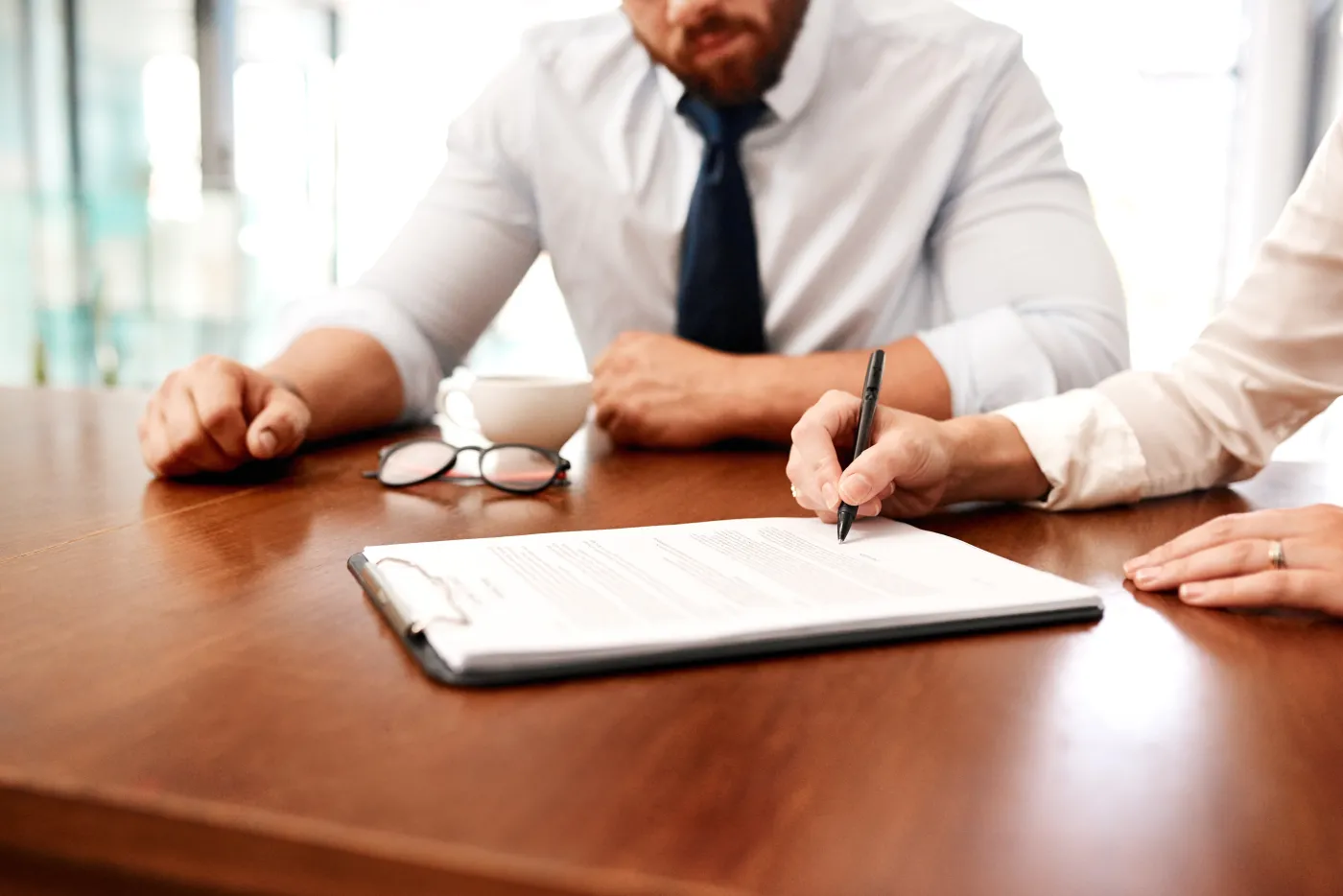 Masz umowę zlecenie zamiast etatu? PIP apeluje: ze skargą poczekaj do lipca