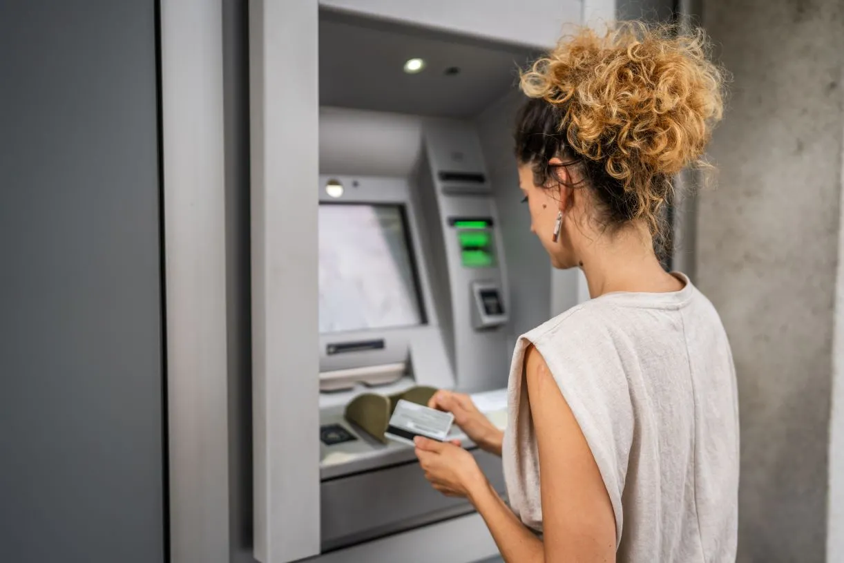 Nałożyli szlaban na gotówkę z bankomatów. Więcej pieniędzy nie da się już wypłacić