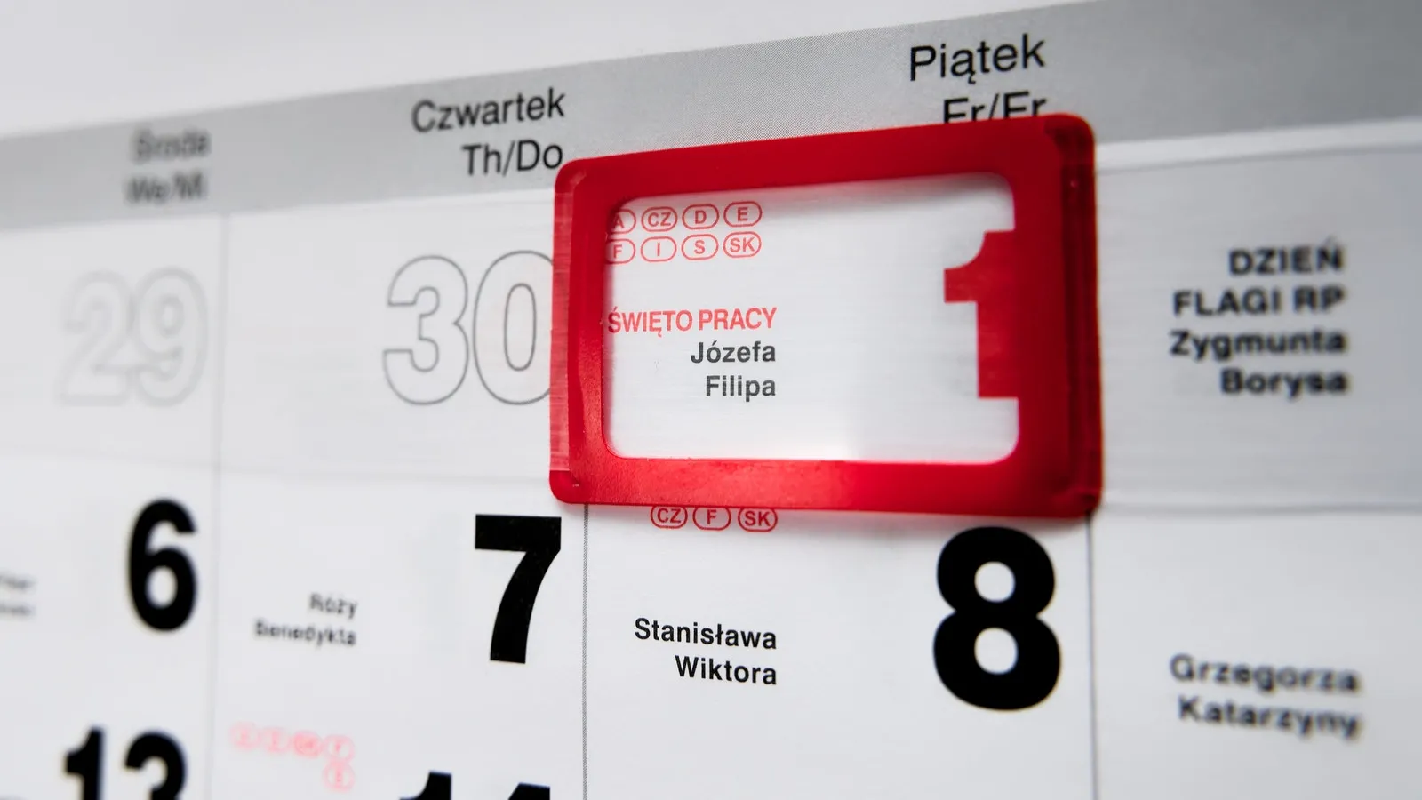 Nowe święta w kalendarzu? Rząd planuje zmiany. Chodzi o 2 maja i 15 sierpnia