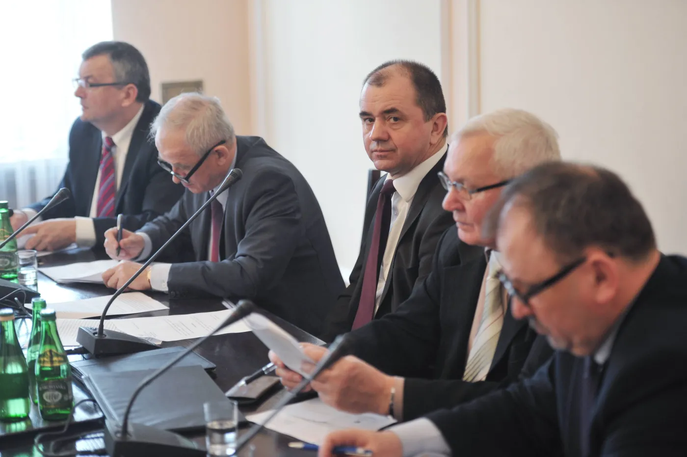 Zbigniew Rynasiewicz podczas komisji infrastruktury