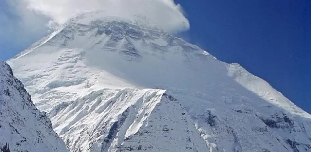 Polscy alpiniści rozpoczęli atak szczytowy na Dhaulagiri
