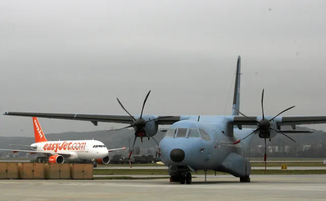 Nowoczesna: Loty CASĄ miały na celu ukrycie kosztów podróży premier