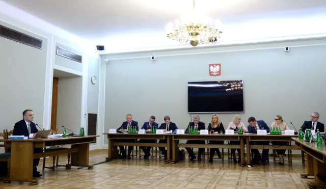 Pawlak: Nie przypominam sobie, bym podejmował decyzje w sprawie Amber Gold