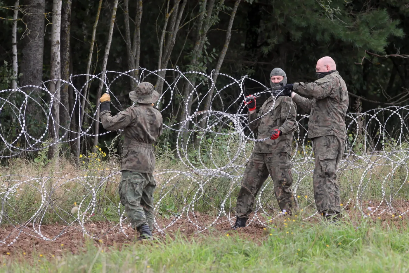 Episkopat o migrantach i uchodźcach: Wywoływanie strachu przed drugim człowiekiem jest nieludzkie i niechrześcijańskie