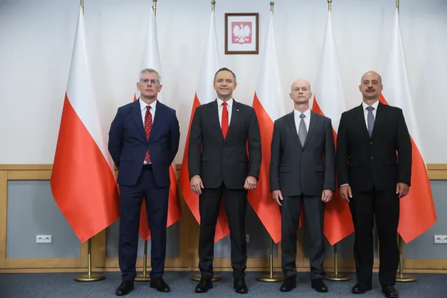 Wojsko czekają zmiany? Karol Nawrocki mówi o nominacjach generalskich i potrzebie utworzenia 300-tys. armii