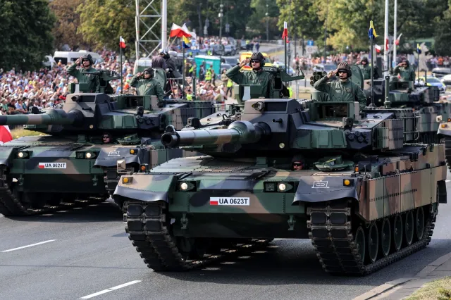 Nadchodzi europejska armia. Brukseli nie spodoba się głos polskich polityków