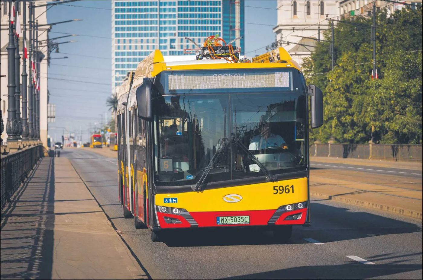 Miasta wydadzą miliardy na elektryki