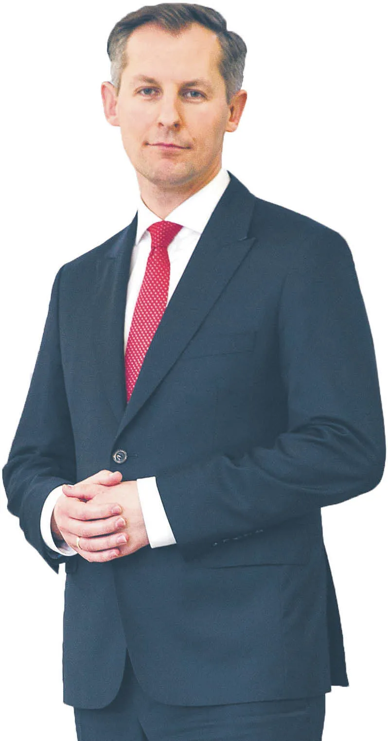 Tomasz Chr
