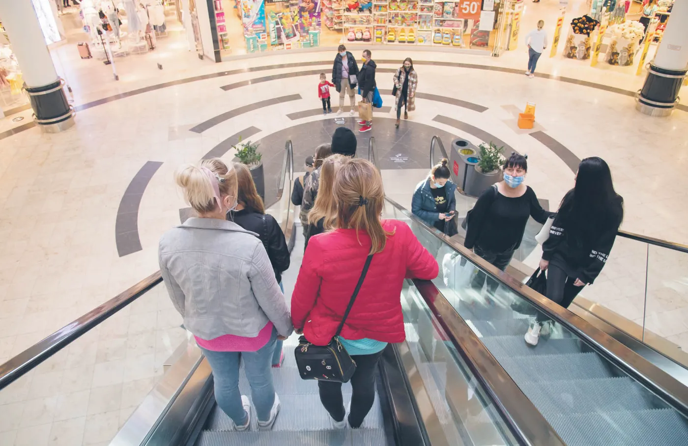 Centra handlowe wracają do gry