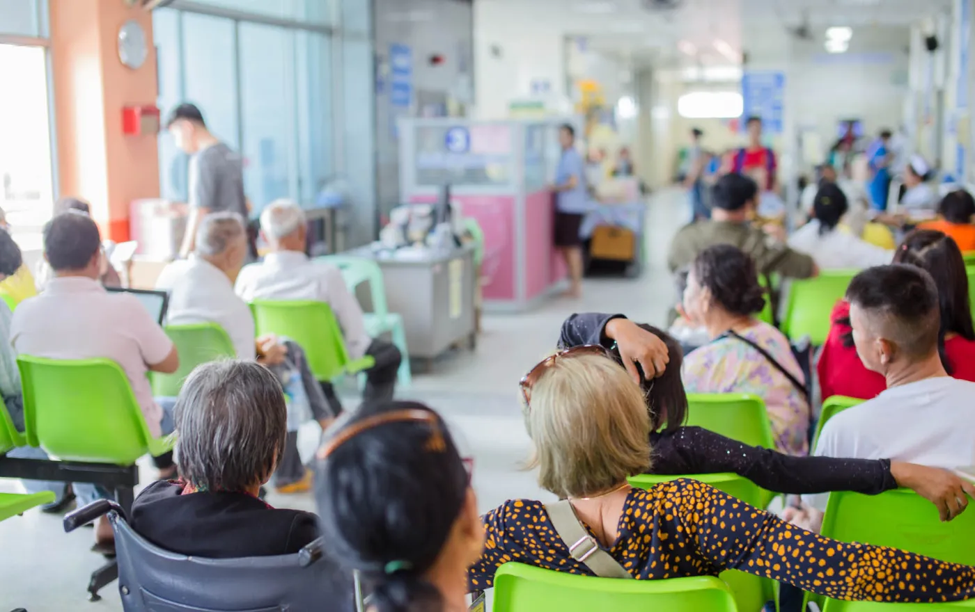 W długiej kolejce do lekarza