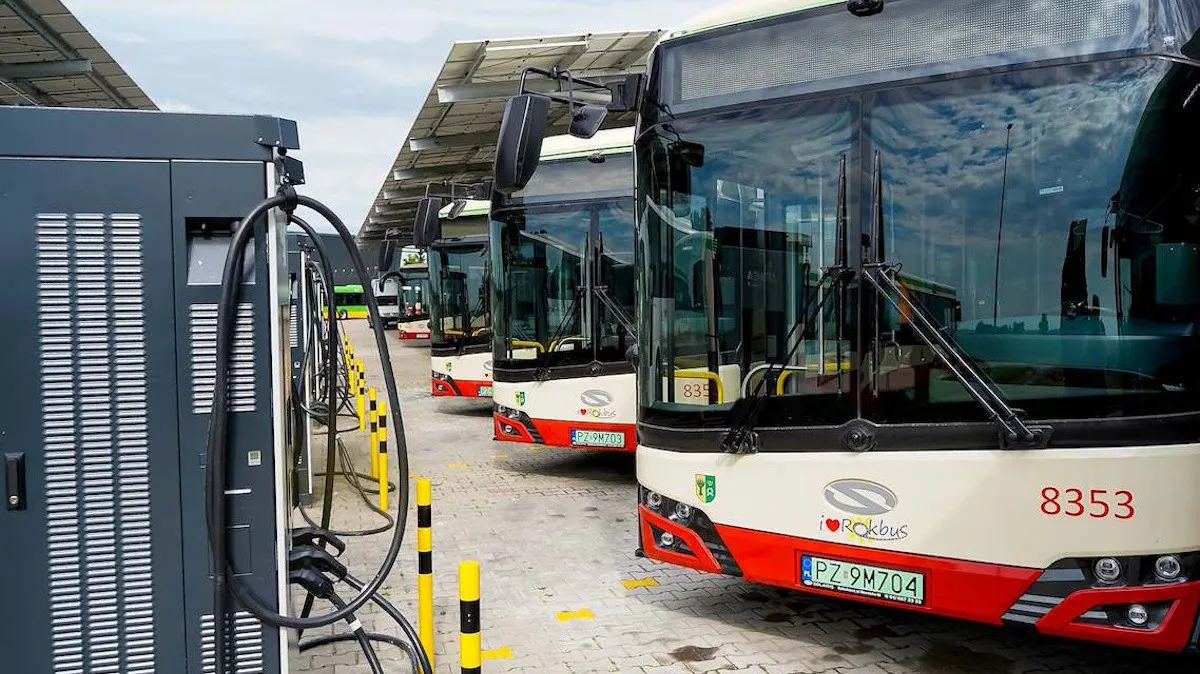 ROKBUS konsekwentnie inwestuje w przyszłość transportu publicznego
