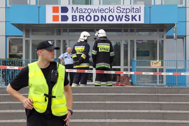 Arłukowicz po alarmach bombowych: W ciągu kilkunastu godzin szpitale wrócą do normalnej pracy
