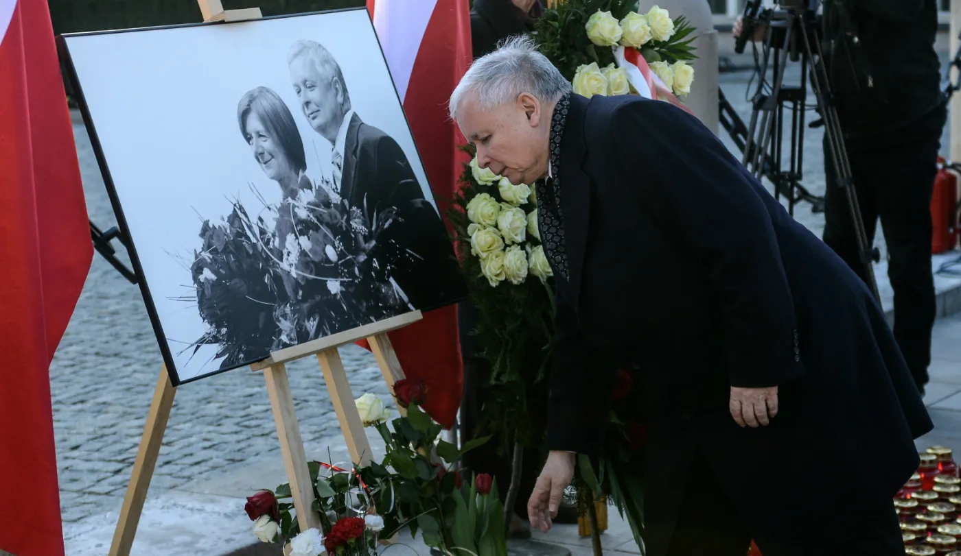 2142087-prezes-pis-jaroslaw-kaczynski.jpg