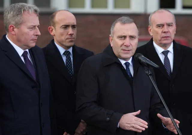 Schetyna: Działania rządu wobec górnictwa przykładem oszustwa wyborczego PiS