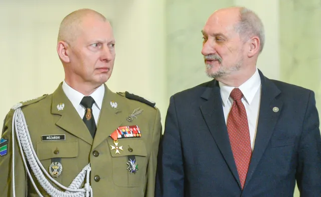 Gen. Różański: W moim odczuciu minister Macierewicz nie darzył mnie zaufaniem