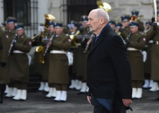 Szef MON: To nie była wojna domowa, lecz sowiecka okupacja