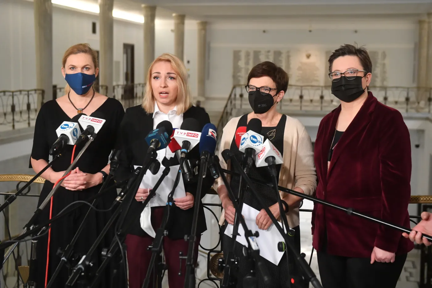 "Lex Czarnek": Posłanki KO proszą o spotkanie z Agatą Dudą