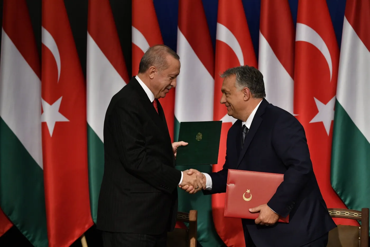 Turcja i Węgry wciąż blokują rozszerzenie NATO