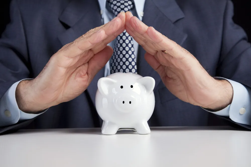 Włodarz kończy urzędowanie? Finansowe świadczenia poprawią mu nastrój